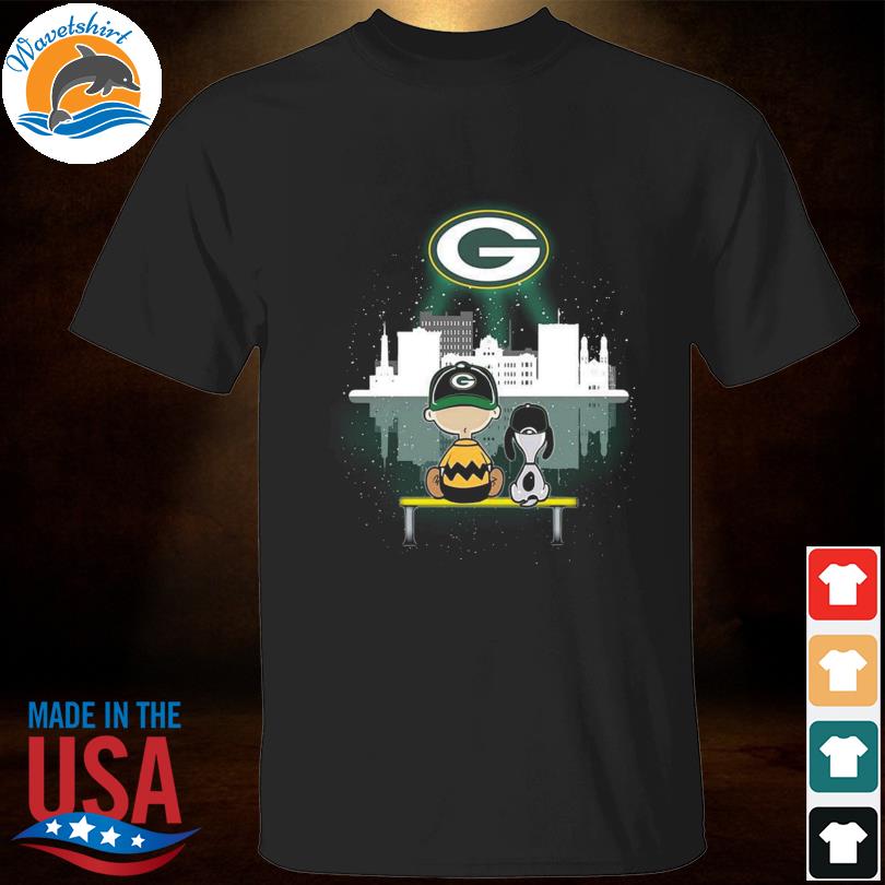 Charlie Brown Snoopy Dog Watching City Green Bay Packers Shirt