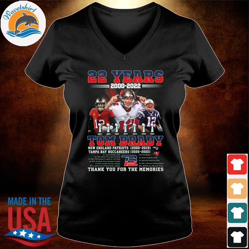 The Patriots And Buccaneers Tom Brady 2000 2022 Thank You For The Memories  Signature Shirt, hoodie, sweater, long sleeve and tank top