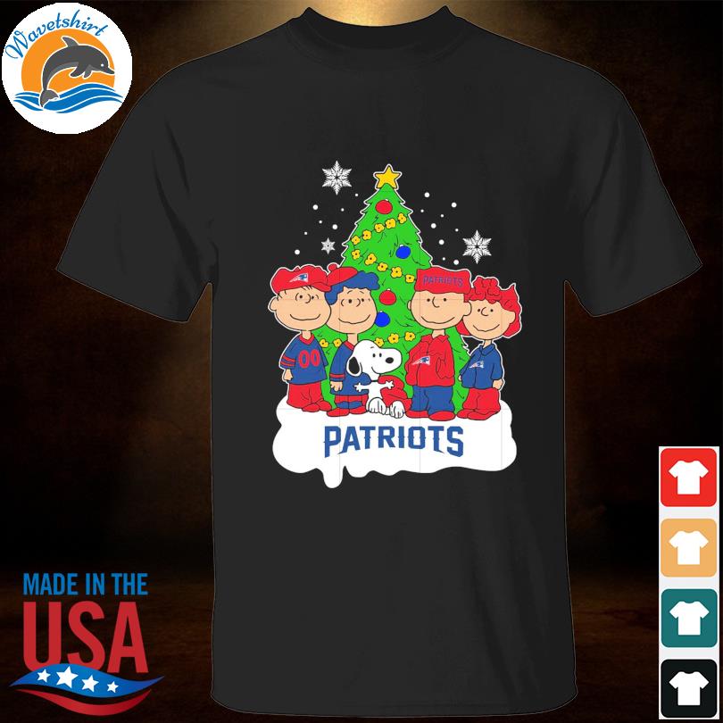 Snoopy the Peanuts new england Patriots Christmas sweater