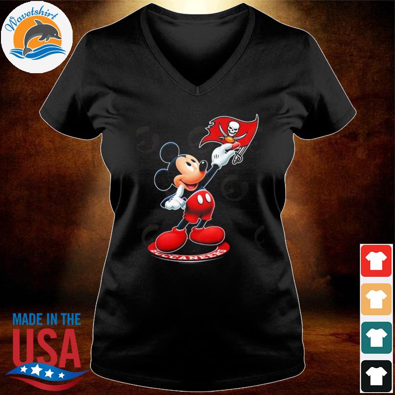 Mickey mouse tampa bay buccaneers shirt, hoodie, sweater, long