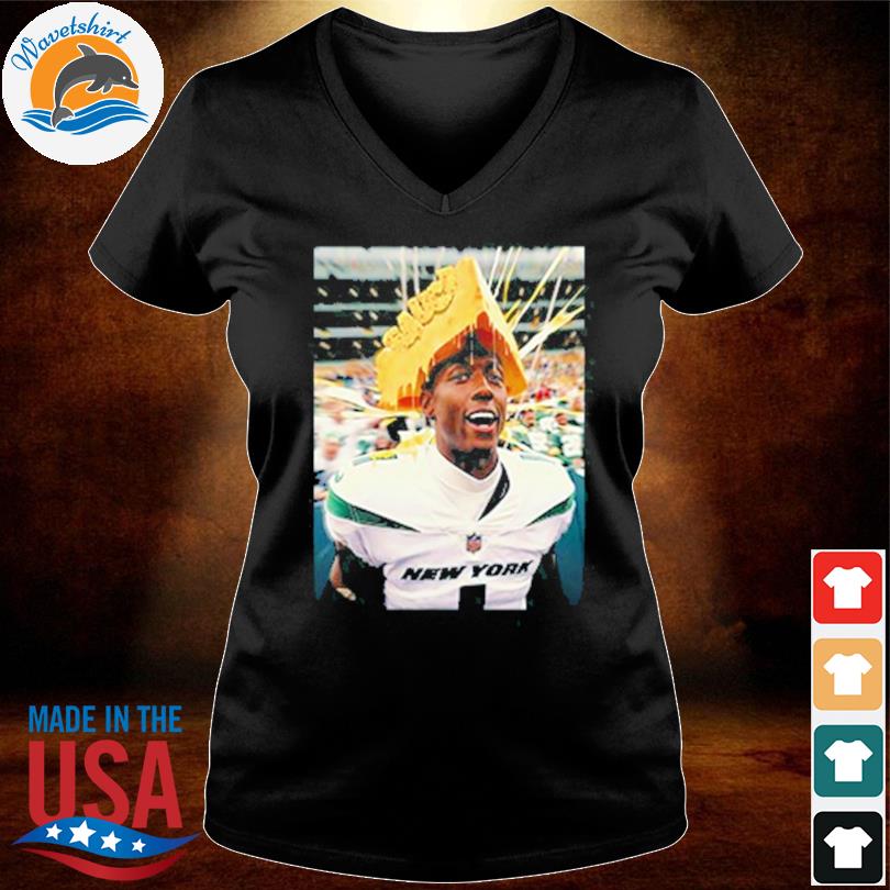 Sauce Gardner T-Shirt Hot Sauce Droy Defense Football Team