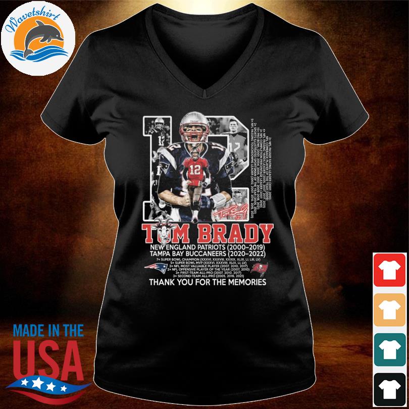 The Patriots And Buccaneers Tom Brady 2000 2022 Thank You For The Memories  Signature Shirt, hoodie, sweater, long sleeve and tank top